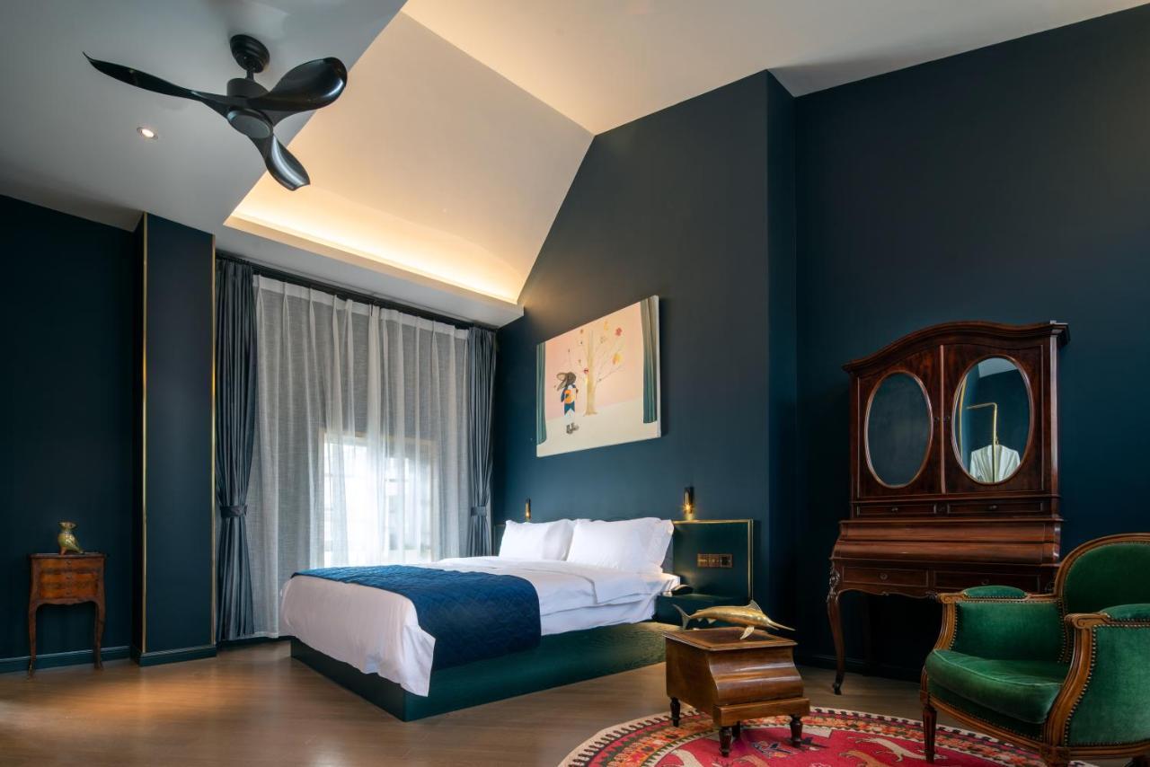 Moon And Chalice Boutique Hotel Куньмін Екстер'єр фото