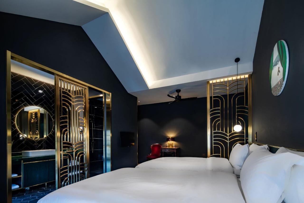 Moon And Chalice Boutique Hotel Куньмін Екстер'єр фото