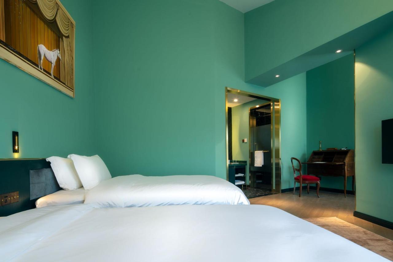 Moon And Chalice Boutique Hotel Куньмін Екстер'єр фото